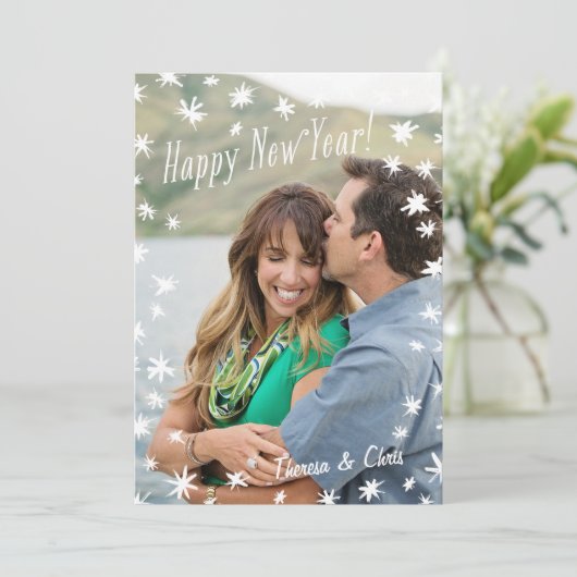 Happy New Year Painted Stars White Flat Foto Card Einladung (Stehend Vorderseite)