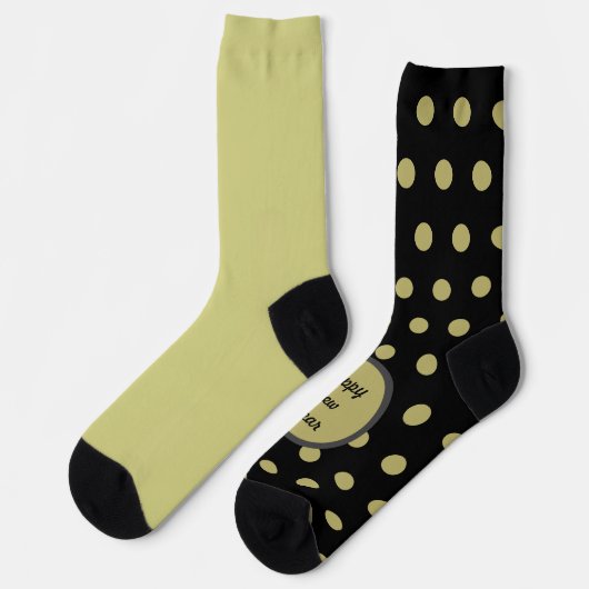 Happy New Year Polka Dot Mismatch Socks (Schwarz) Socken (Linkes Detail)