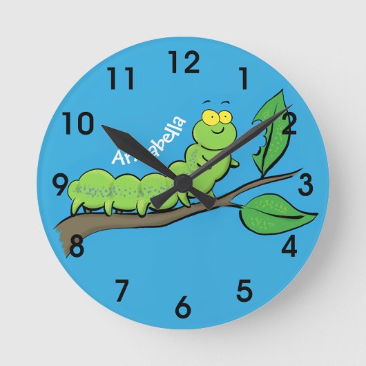Happy niedlich Green Raupe Cartoon Illustration Runde Wanduhr (Vorderseite)