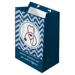 Happy Nurses Day Stethoscope auf Blue Zickzack Mittlere Geschenktüte