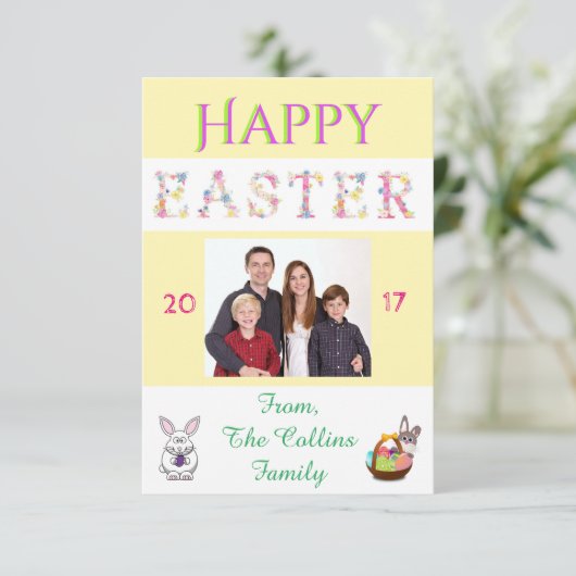 Happy Oaster Bunny Family Foto Card individuell an Einladung (Stehend Vorderseite)