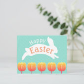 Happy Oaster Bunny & Tulips Postkarte (Stehend Vorderseite)
