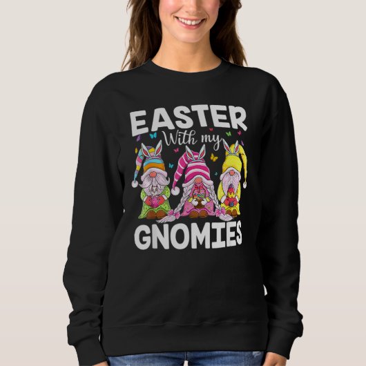 Happy Oaster Gnome mit Bunny Oars Ei Jagen Ee Sweatshirt (Vorderseite)