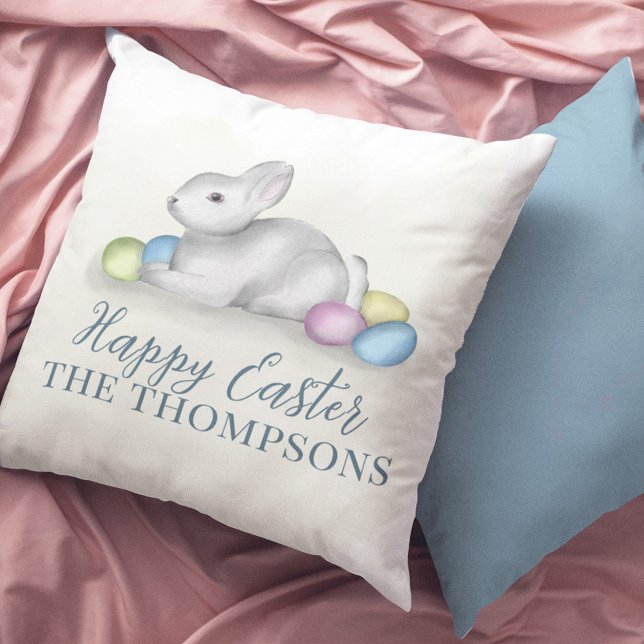 Happy Oaster Niedliche einfache Typografie Pastel  Kissen (Cute Easter bunny Happy Easter typography throw pillow. )
