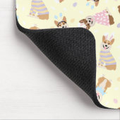Happy Oaster Pembroke Welsh Corgi Dogs Mousepad (Ecke)