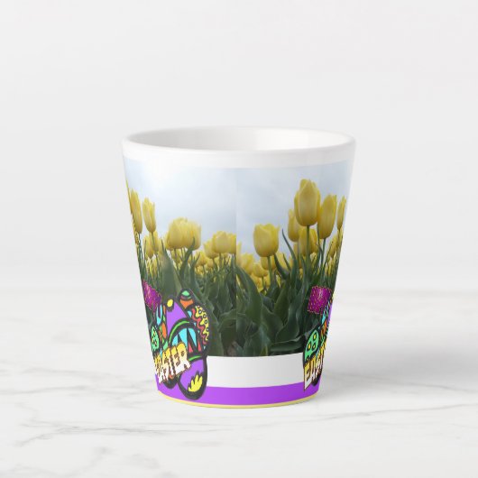 Happy Oaster Yellow Tulips Design Latte Tasse (Vorderseite)