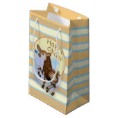 Happy Okapi! Kleine Geschenktüte (Vorderseite Schrägansicht)