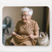 Happy Old Lady Kühlung durch einen Lüfter Mousepad (Vorne)
