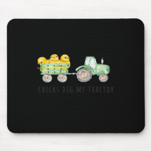 Happy Osterday Fun Chicks Dig My Traktor Mousepad