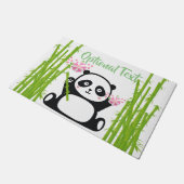 Happy Panda mit Bamboo & Cherry Blossom Fußmatte (Schrägansicht)