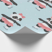 Happy Pandas Christmas Pattern Geschenkpapier (Ecke)
