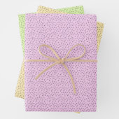 Happy Pastel Hand Drawn Polka Dots Oster Geschenkpapier Set (Beispiel)