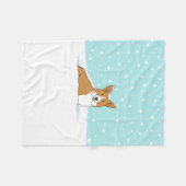 Happy Pembroke Welsh Corgi im Winterschnee Fleecedecke (Vorderseite (Horizontal))
