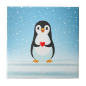 Happy Penguin Holding a Heart Fliese (Vorderseite)
