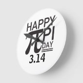 Happy Pi Day Runde Wanduhr (Winkel)