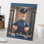 Happy Policeman Sockelschild (In Situ)