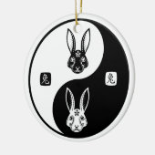Happy Rabbit Chinesisch Neujahr 2023 Yin Yang Taic Keramik Ornament (Links)