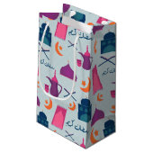 Happy Ramadan Pattern Kleine Geschenktüte (Rückseite Schrägansicht)