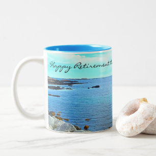 Happy Retirement Vivid Blue Sky und Ocean Foto Zweifarbige Tasse