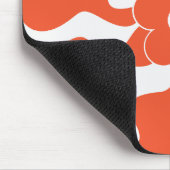 Happy Retro Daisy in Orange und White Mousepad (Ecke)