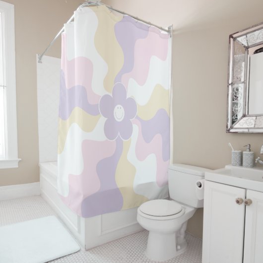 Happy Retro Daisy - Pastellrosa, Gelb und Lila Duschvorhang (Beispiel)