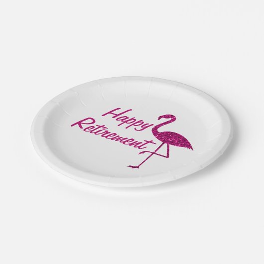 Happy Ruhestand funkelnd rosa Flamingo Custom text Pappteller (Schrägansicht)