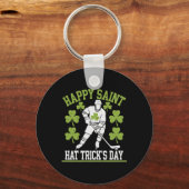 Happy Saint Hat Trick's Day St. Patrick's Day Hock Schlüsselanhänger (Vorderseite)