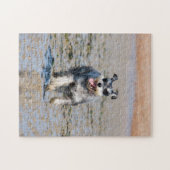 Happy Schnauzer auf Beach Jigsaw Puzzle (Horizontal)