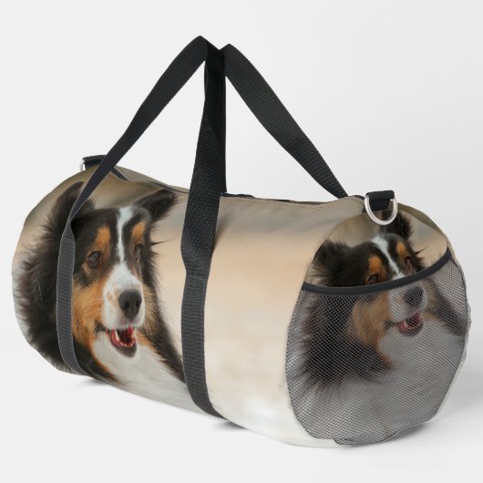 Happy Shelty Duffle Bag (Rechte Ecke)