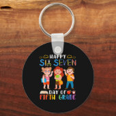 Happy Six Seven Day Of Fifth Grade Student Back To Schlüsselanhänger (Vorderseite)