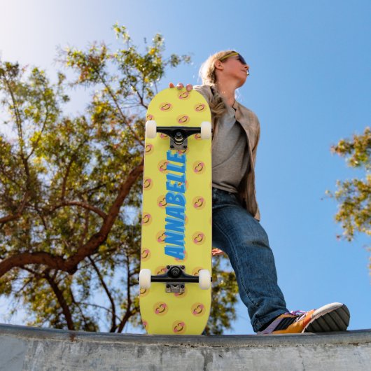 Happy Smiling Faces Blue Name Skateboard (Außenbereich 1)