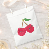 Happy Smiling Kawaii Cherry Fruit Geschenktütchen (Ausgeschnitten)