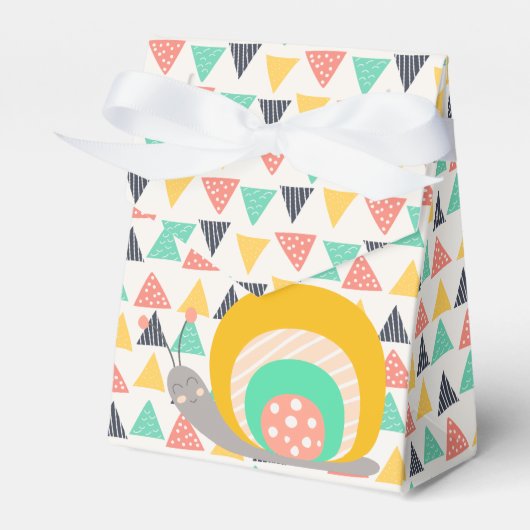 Happy Snail auf Dreiecken Geschenkschachtel (Vorderseite)