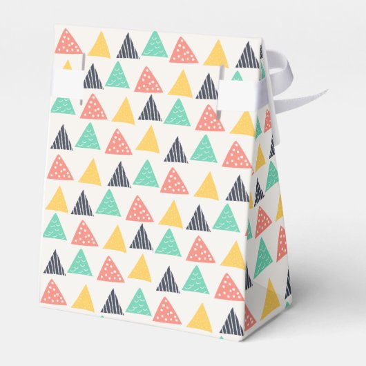 Happy Snail auf Dreiecken Geschenkschachtel (Rückseite)