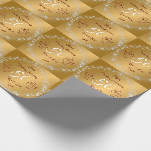 Happy Sparkly Customize Gold 50th Anniversary Geschenkpapier (Ecke)