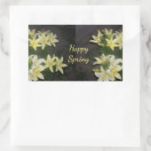 Happy Spring Yellow Lilies on Dark Background Rechteckiger Aufkleber (Tasche)
