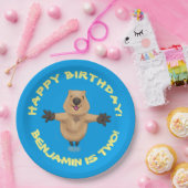 Happy Springquokka personalisierter Cartoon Geburt Pappteller (Party)