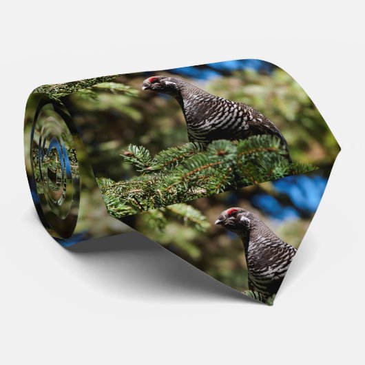 Happy Spruce Grouse Krawatte (Gerollt)