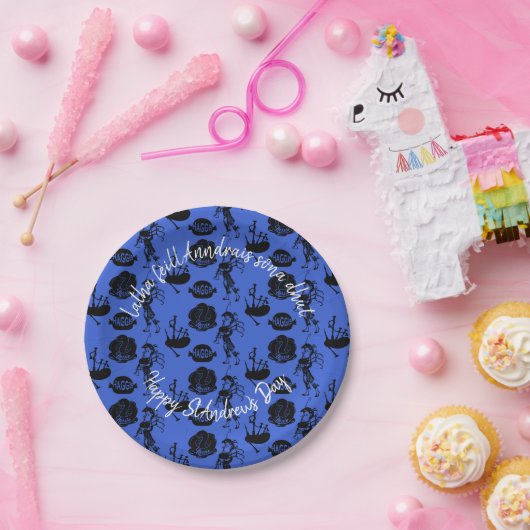 Happy St Andrew Day Haggis Bagpipe Nessie Small 7" Pappteller (Party)