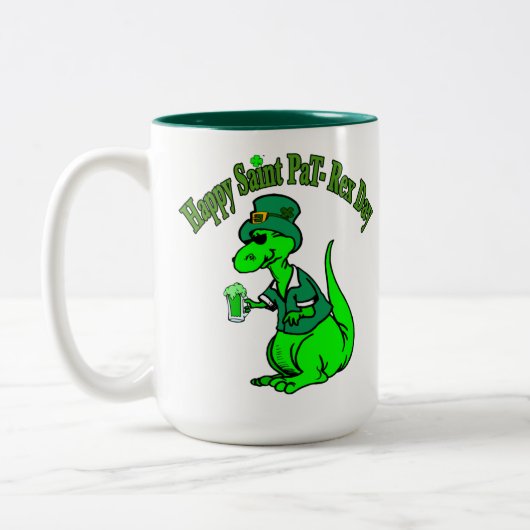 Happy St Pat T-Rex Saint Patrick's Day Dinosaur Zweifarbige Tasse (Links)