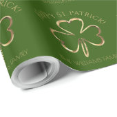 Happy St. Patrick Green und Gold Clover Kleeblatt Geschenkpapier (Rolleneckpunkt)