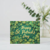 Happy St. Patrick’s Day Clover Design Postkarte (Stehend Vorderseite)