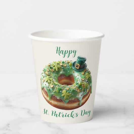Happy St. Patrick’s Day Donut with Leprechaun Hat Pappbecher (Vorderseite)