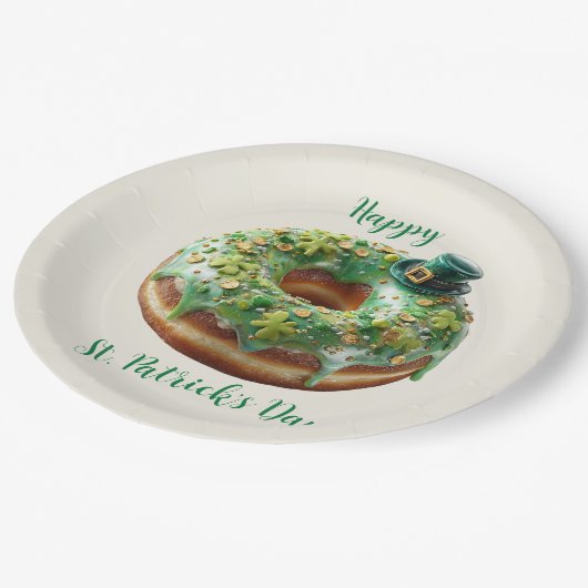 Happy St. Patrick’s Day Donut with Leprechaun Hat Pappteller (Schrägansicht)