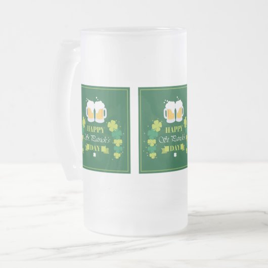 Happy St. Patricks Day Beer and Clovers Mattglas Bierglas (Vorderseite Links)
