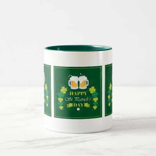 Happy St. Patricks Day Beer and Clovers Zweifarbige Tasse (Mittel)