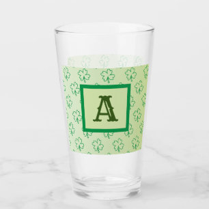 Happy St Patrick's Day Clover Kleeblatt Monogramm Glas