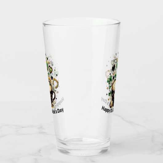 Happy St Patricks Day Cup of Clovers Glas (Rechts)
