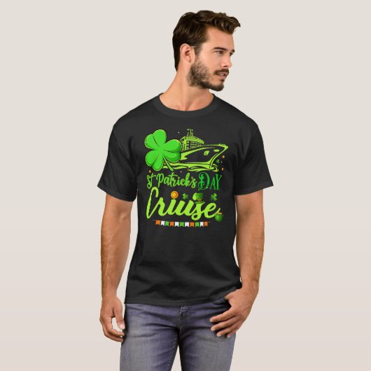 Happy St Patrick's Day Funny Cruise Ship Cruising T-Shirt (Vorne ganz)