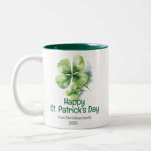 Happy St. Patrick's Day Green Kleeblatts Familie Zweifarbige Tasse (Links)